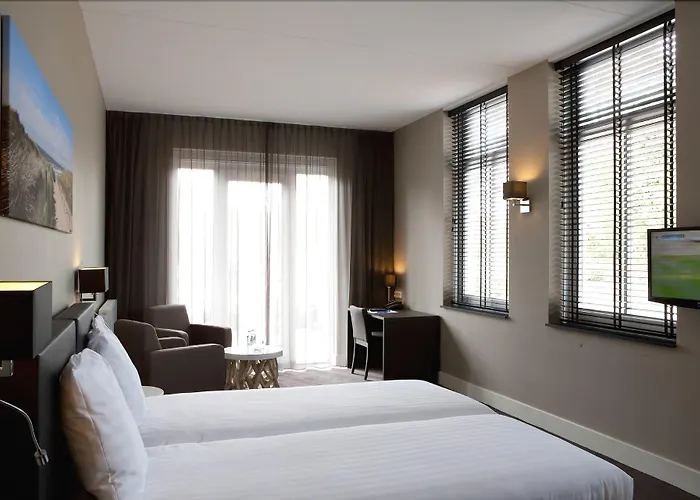 Fletcher Hotel-restaurant Duinzicht 4*