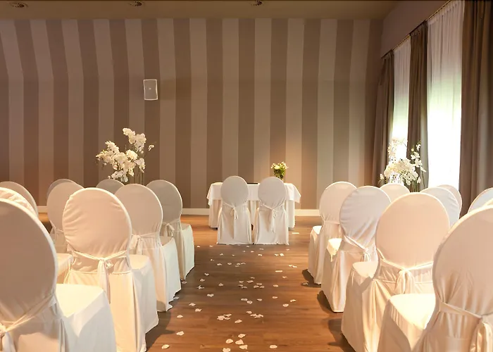 Fletcher Hotel-restaurant Duinzicht Otel