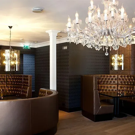 Fletcher Hotel-restaurant Duinzicht מלון